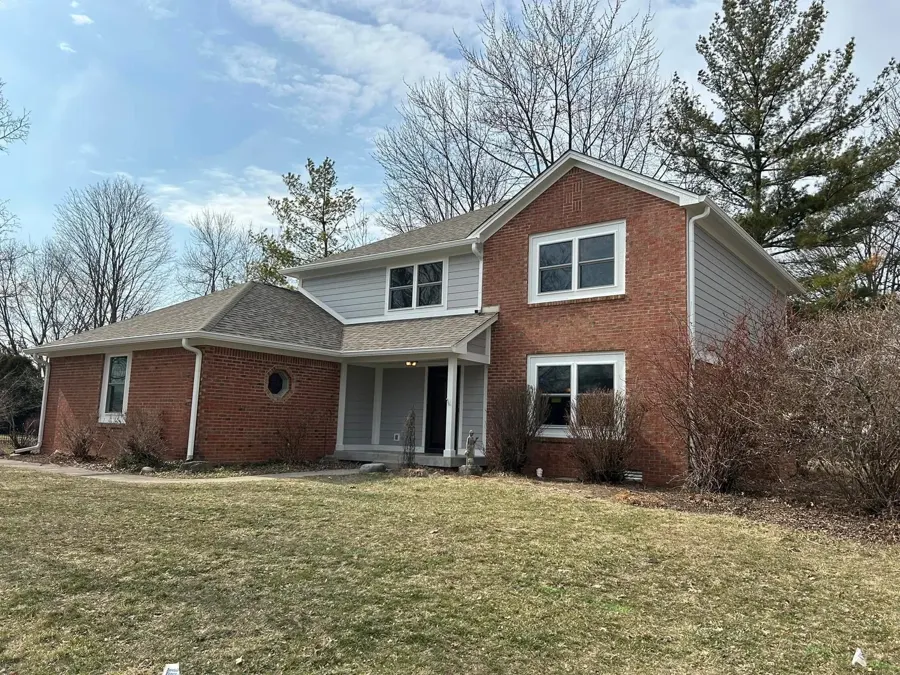 New seamless gutter replacement on an Indianapolis home